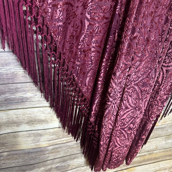 Unique Vintage Burgundy Fringe Flitter Sleeve Burnout Caftan XS NWT - Picture 6 of 7